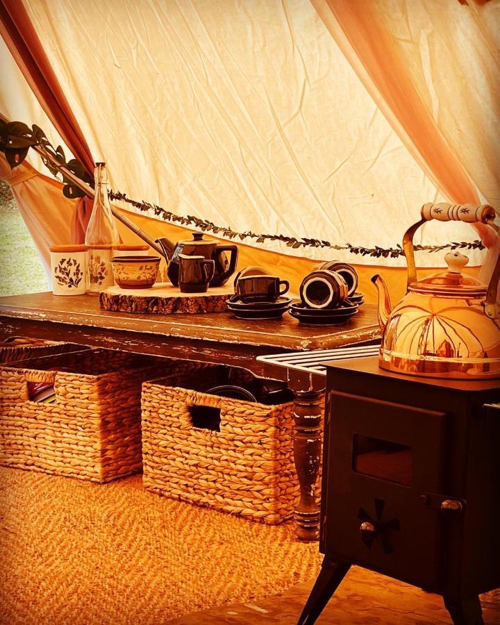 Hollington Park Glamping Hotell Newbury  Eksteriør bilde